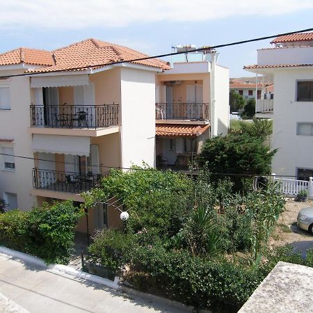 Efi Apartments Myrina Exterior foto